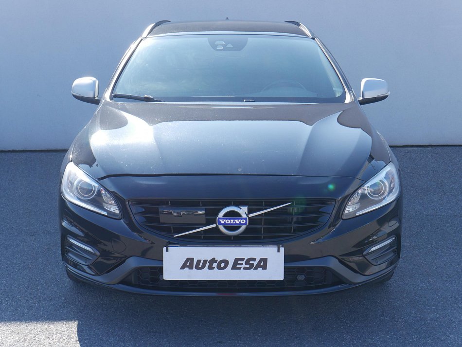 Volvo V60 2.0 D R-design