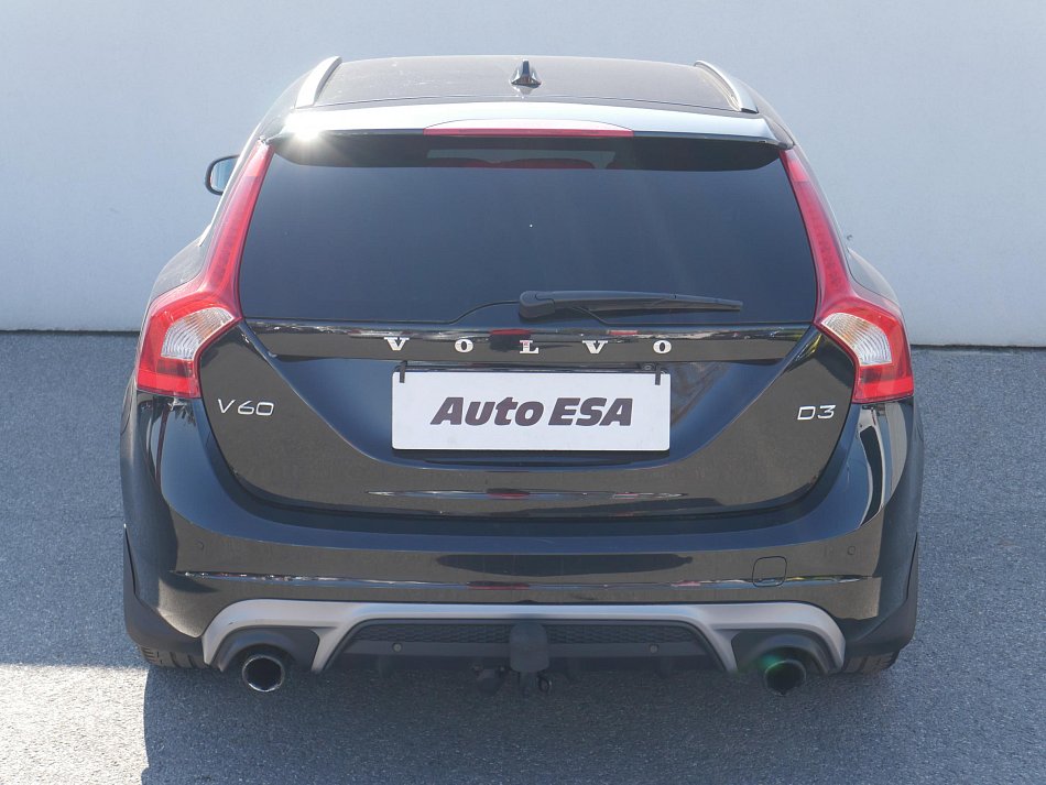 Volvo V60 2.0 D R-design