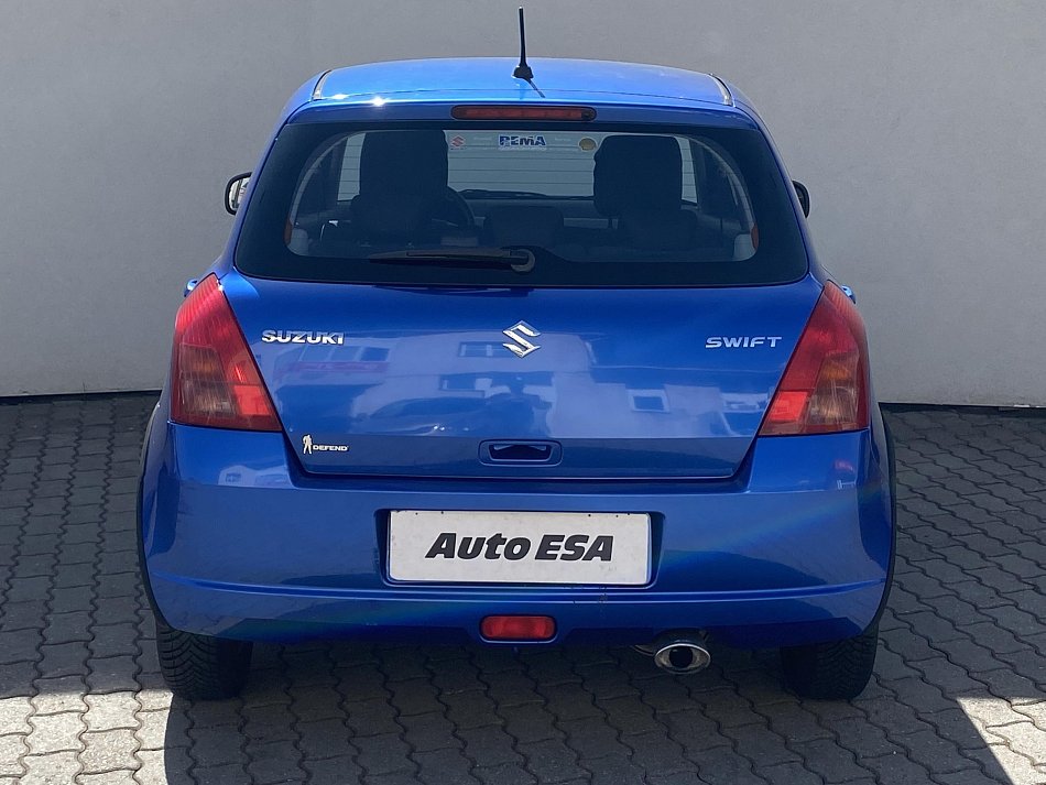 Suzuki Swift 1.3i 