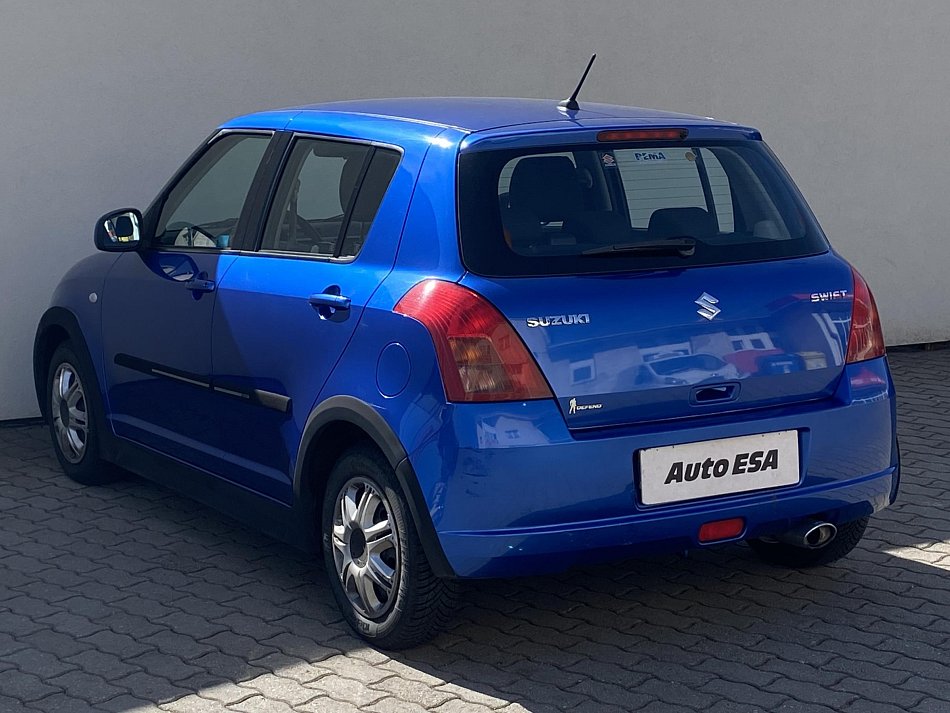 Suzuki Swift 1.3i 