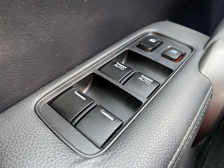 Honda CR-V 2.2 i-VTEC  4WD