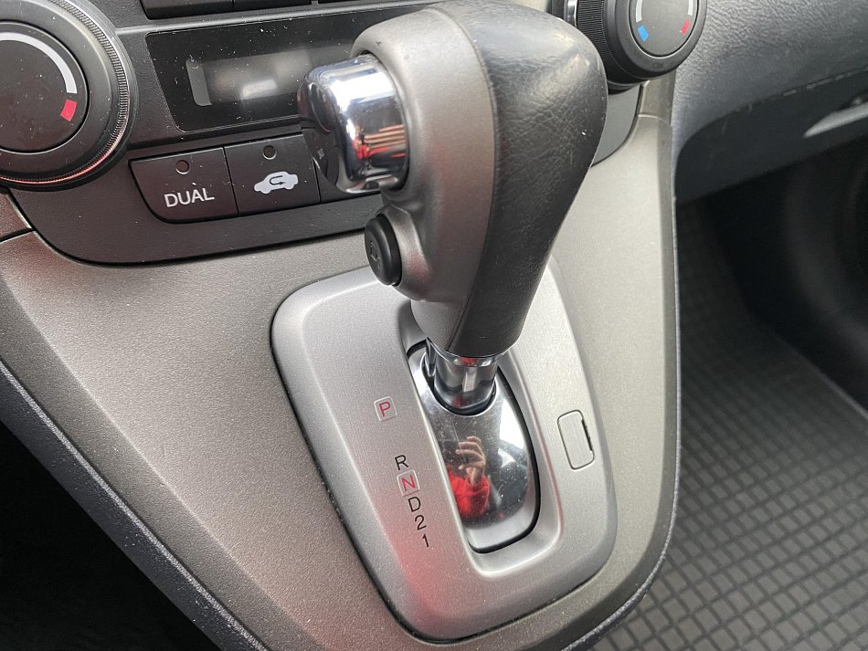 Honda CR-V 2.2 i-VTEC  4WD