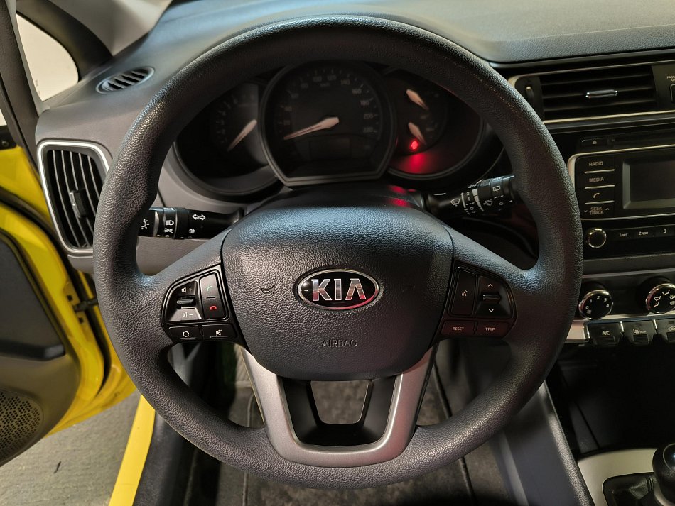 Kia Rio 1.2i 