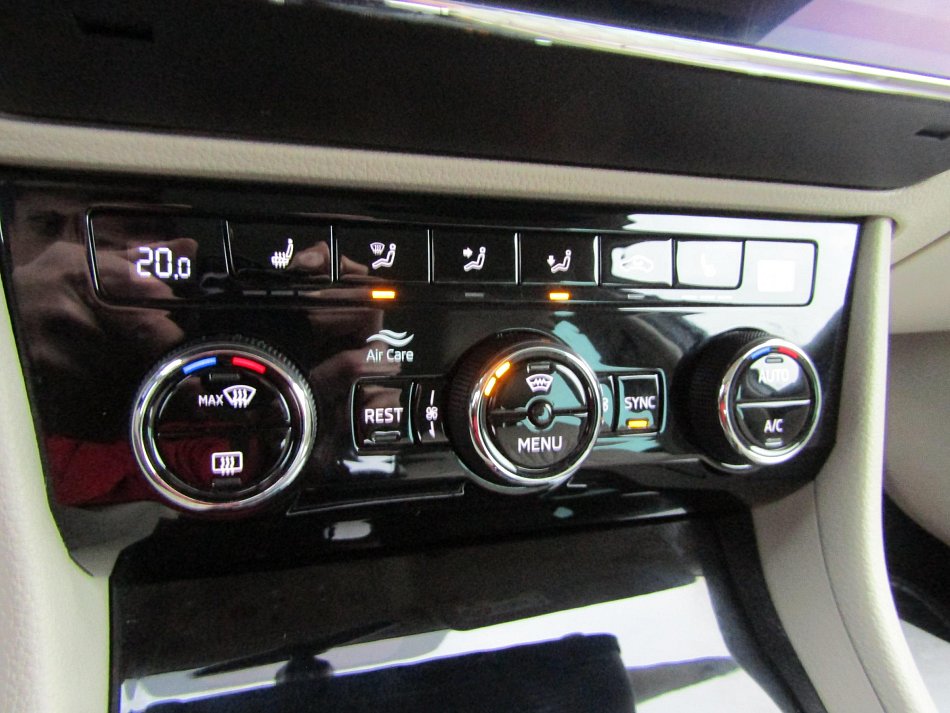 Škoda Superb III 2.0TDi  4x4