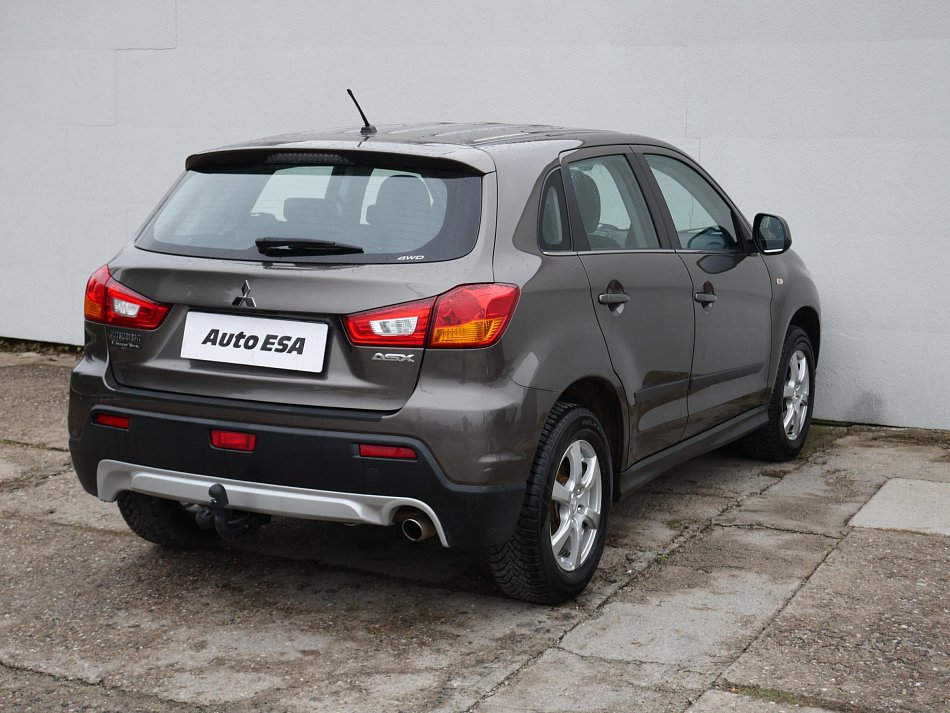 Mitsubishi ASX 1.8 Di-D  4x4