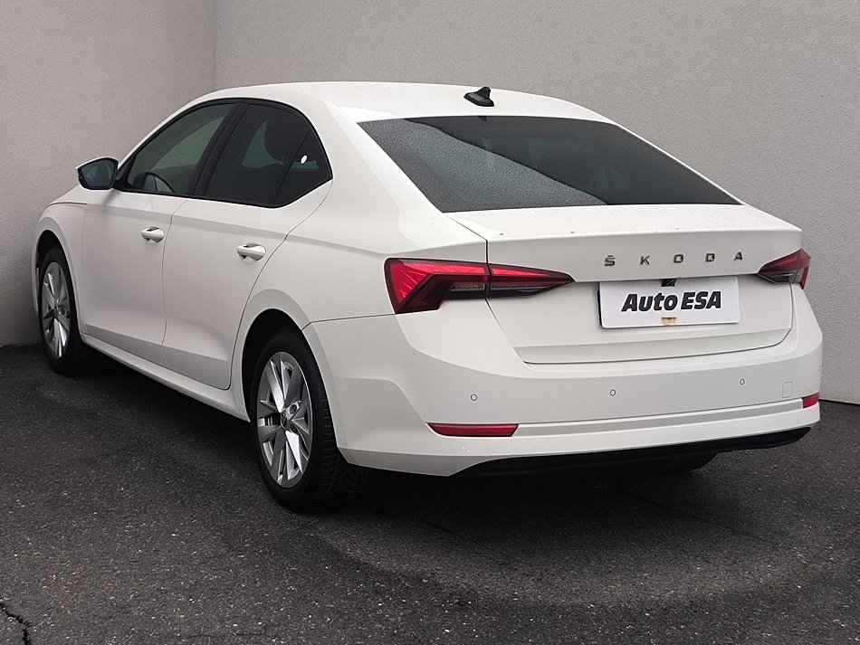 Škoda Octavia IV 1.5 TSi Ambition