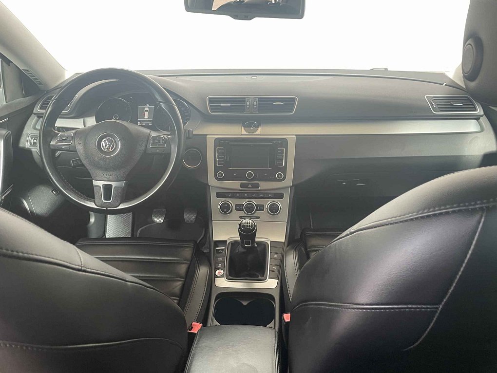 Volkswagen Passat 1.6 TDi Highline