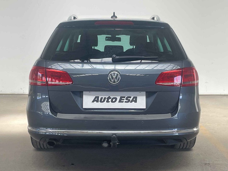 Volkswagen Passat 1.6 TDi Highline