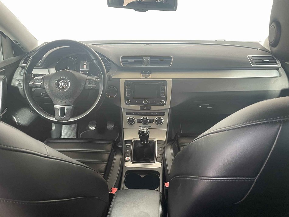 Volkswagen Passat 1.6 TDi Highline