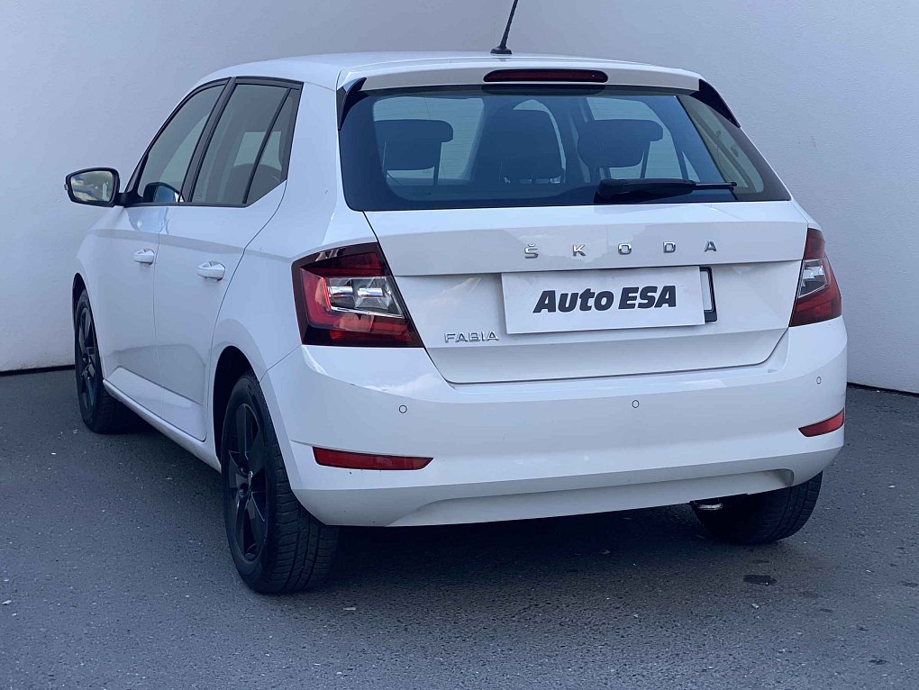 Škoda Fabia III 1.0 TSi Ambition