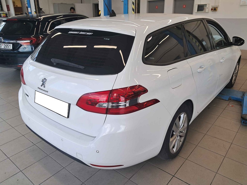 Peugeot 308 1.2 PT 
