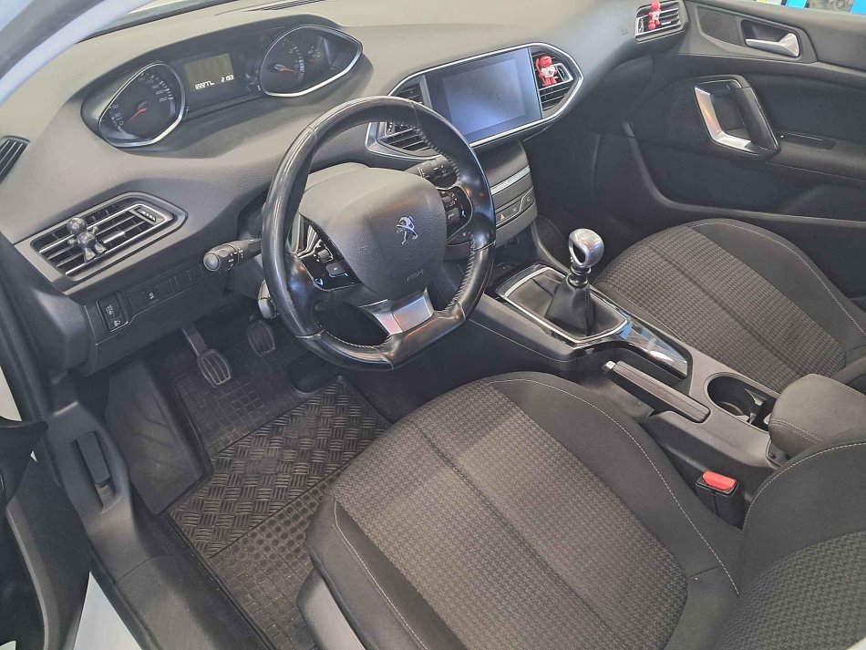 Peugeot 308 1.2 PT 