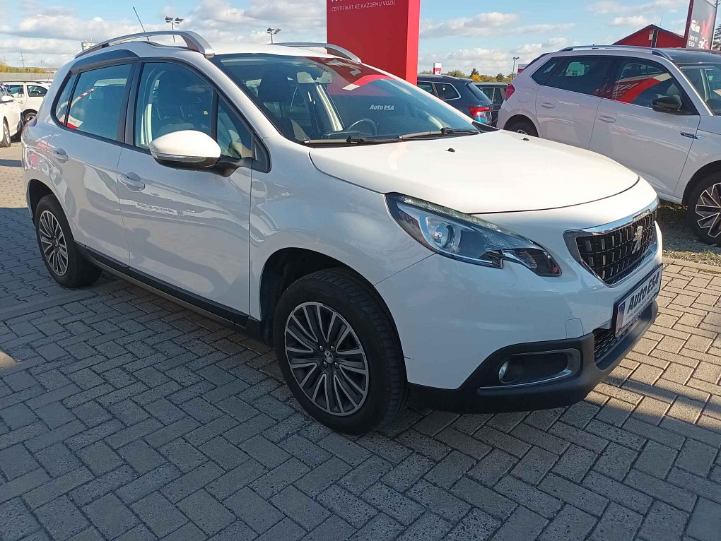 Peugeot 2008 1.2 PT 