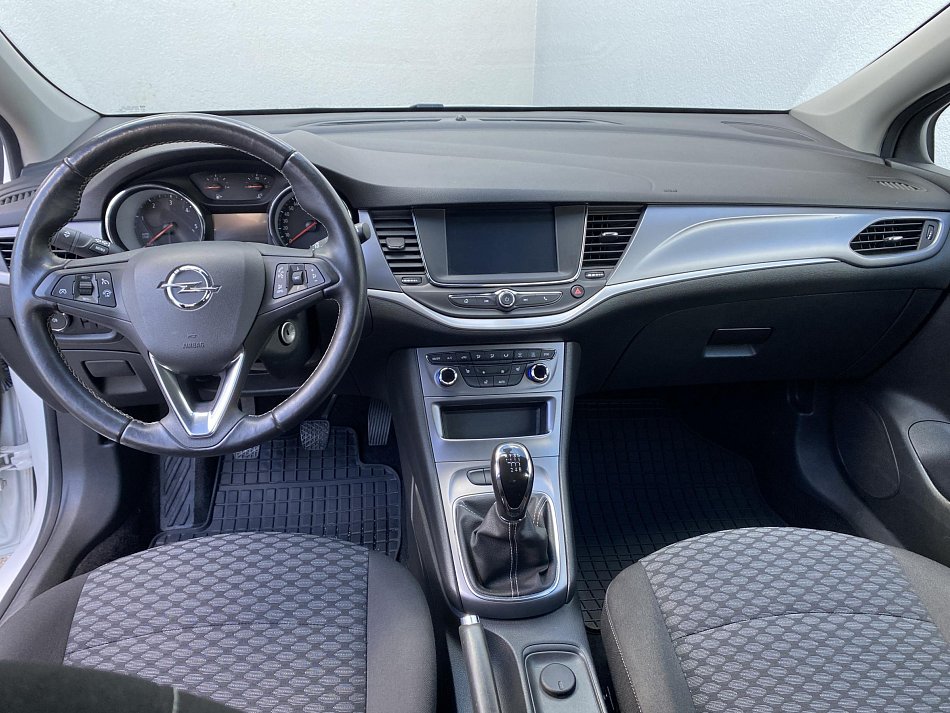 Opel Astra 1.6 CDTi Enjoy