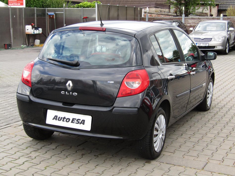 Renault Clio 1.2 i 
