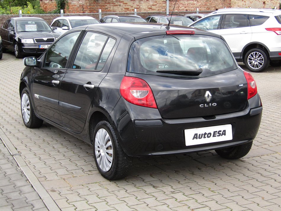 Renault Clio 1.2 i 
