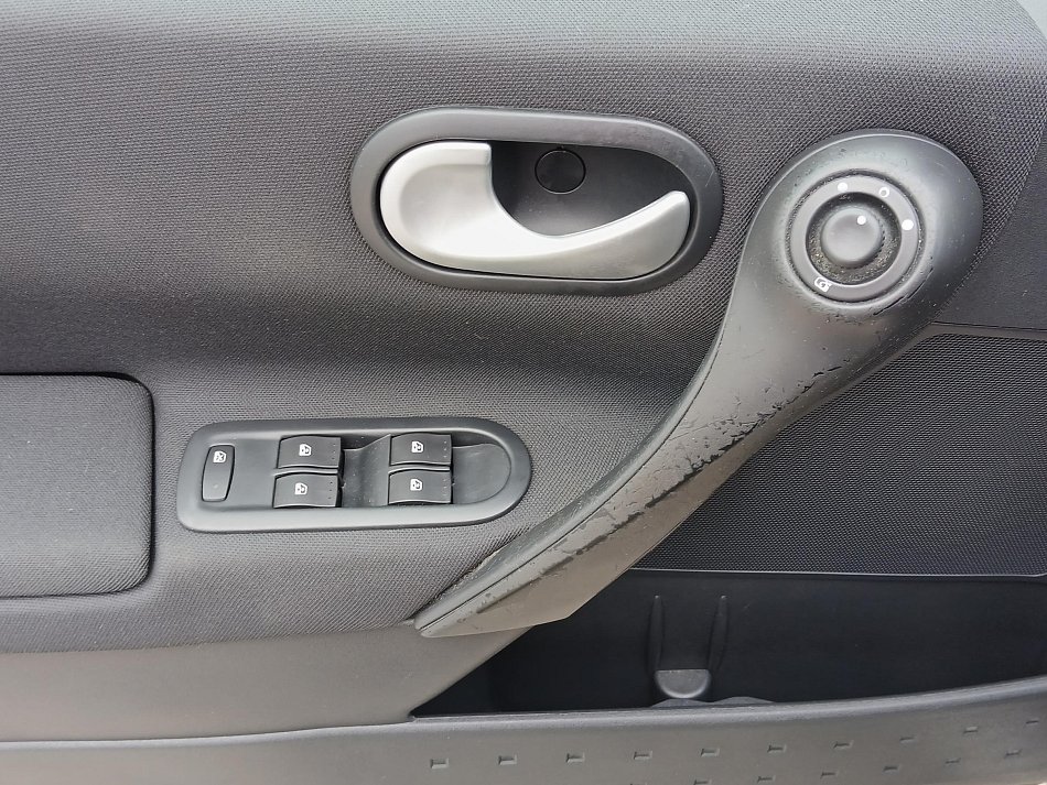 Renault Mégane 1.4i 