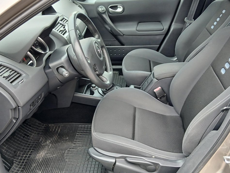 Renault Mégane 1.4i 