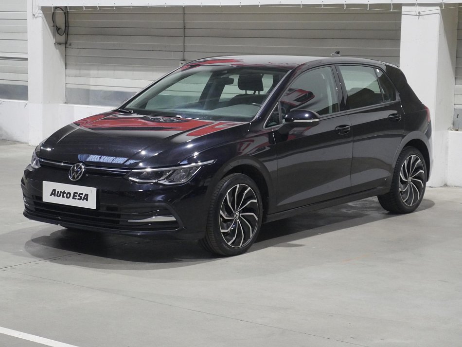 Volkswagen Golf 1.5 TSi 