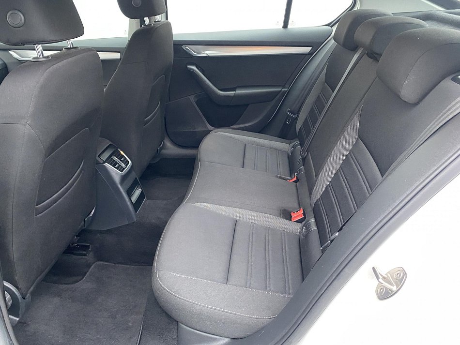 Škoda Octavia III 1.6 TDi Ambition