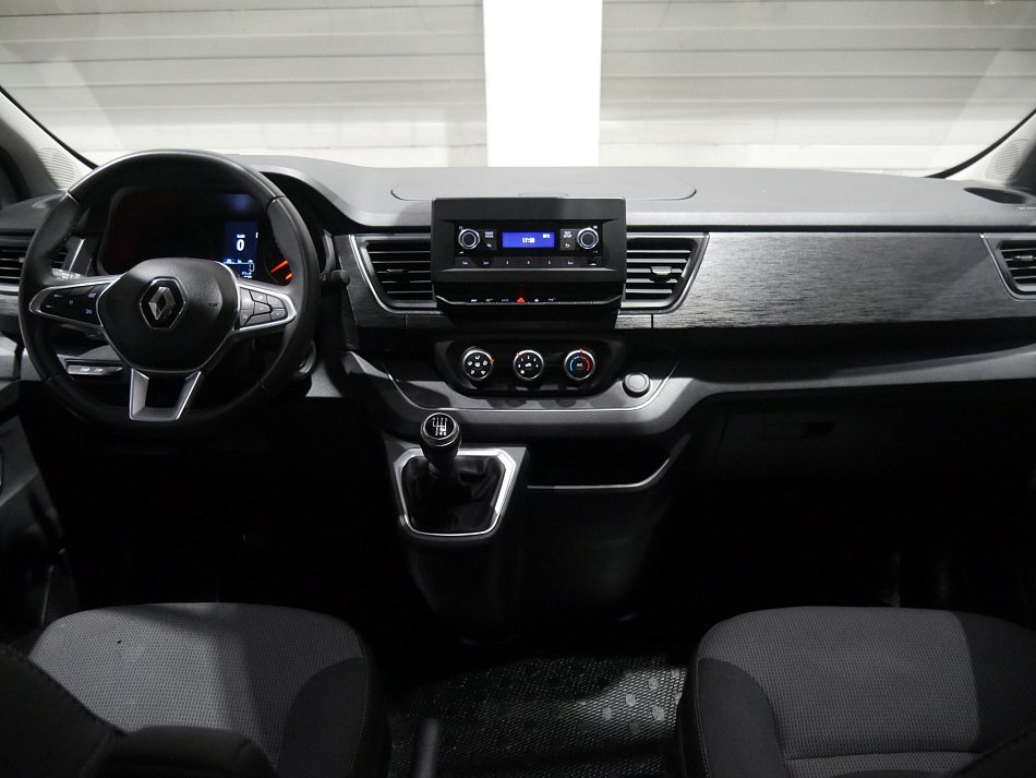 Renault Trafic 2.0dCi  L2 8míst