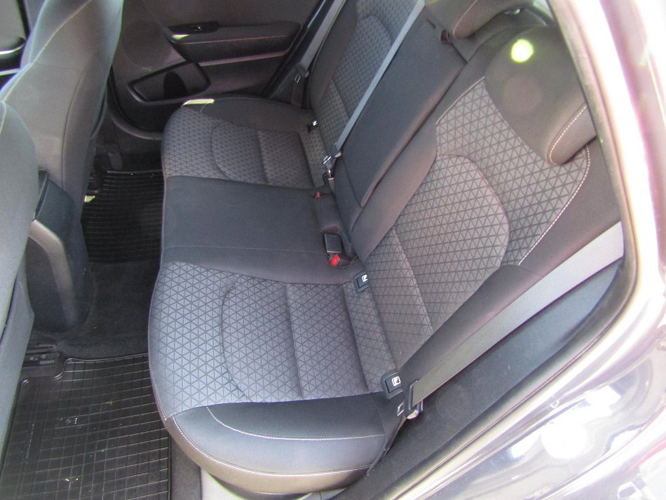 Kia Ceed 1.6 CRDi Exclusive