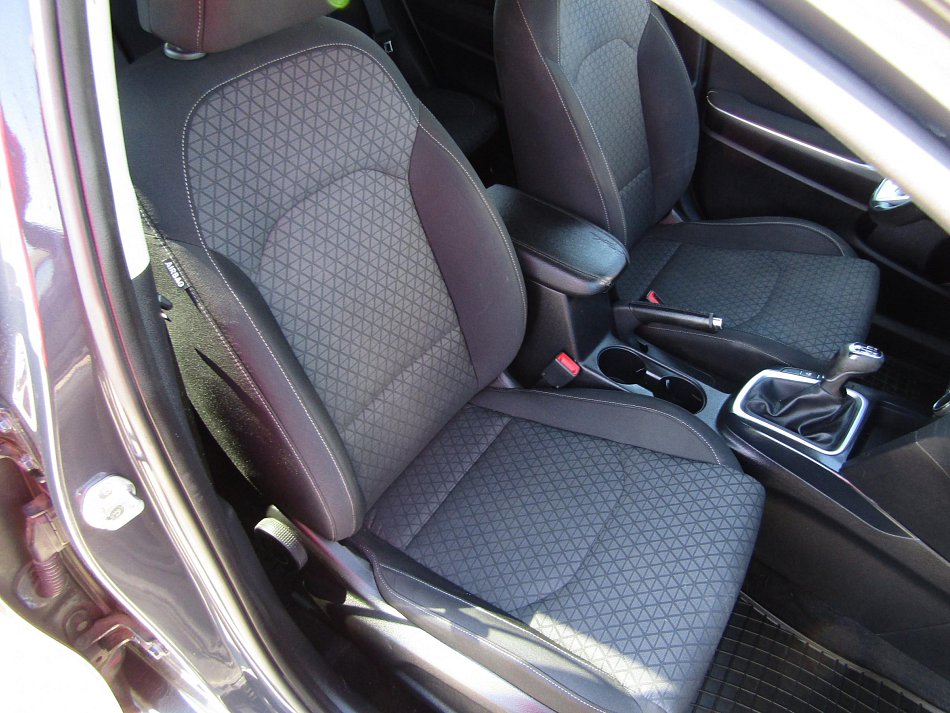 Kia Ceed 1.6 CRDi Exclusive