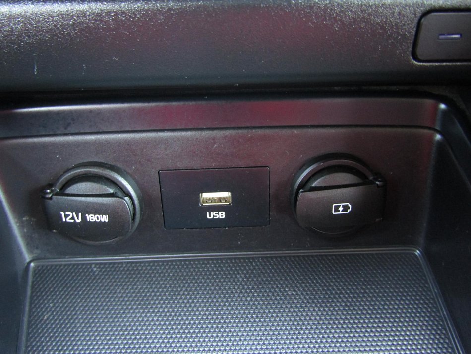Kia Ceed 1.6 CRDi Exclusive