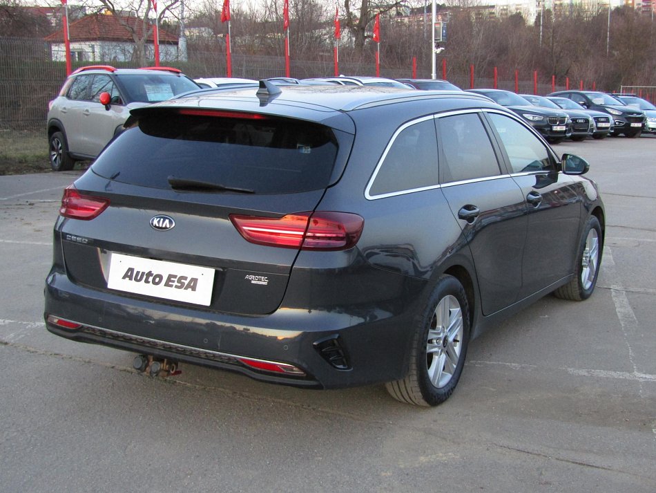 Kia Ceed 1.6 CRDi Exclusive
