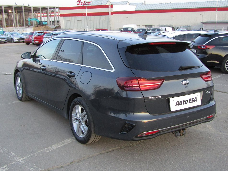 Kia Ceed 1.6 CRDi Exclusive