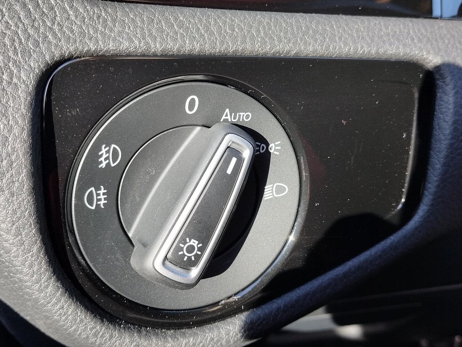 Volkswagen Golf 1.0 TSi Join