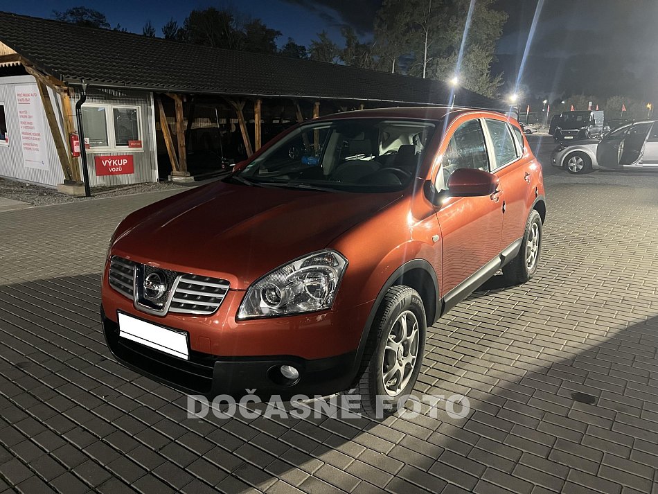 Nissan Qashqai 2.0i 