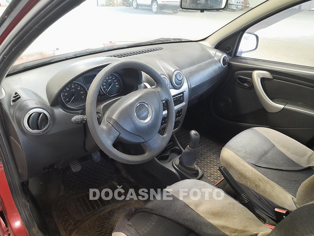 Dacia Sandero 1.6i 