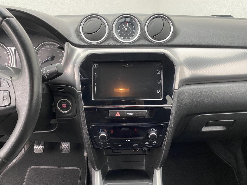 Suzuki Vitara 1.6 VVT Elegance