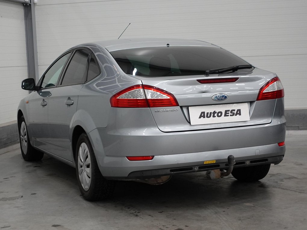 Ford Mondeo 2.0i 
