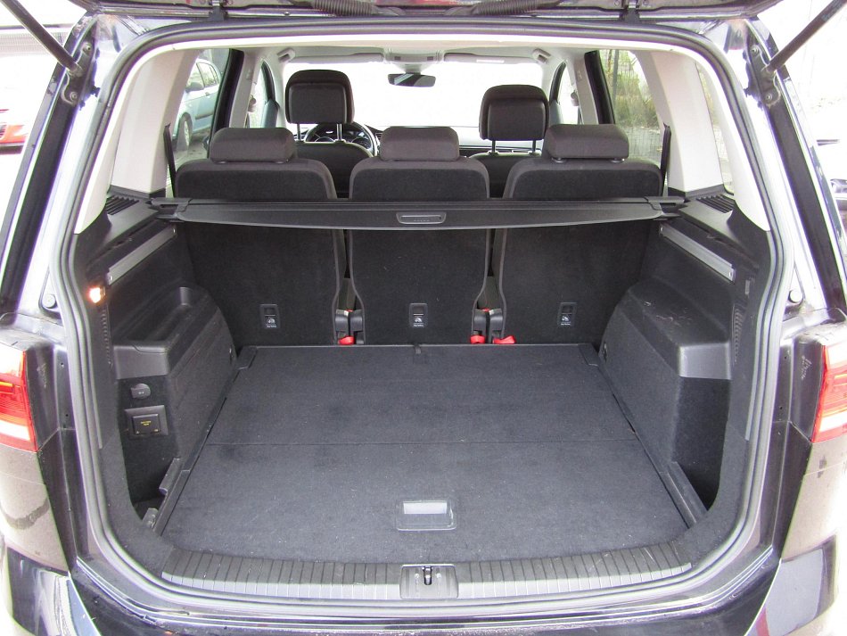 Volkswagen Touran 1.6 TDI Sound