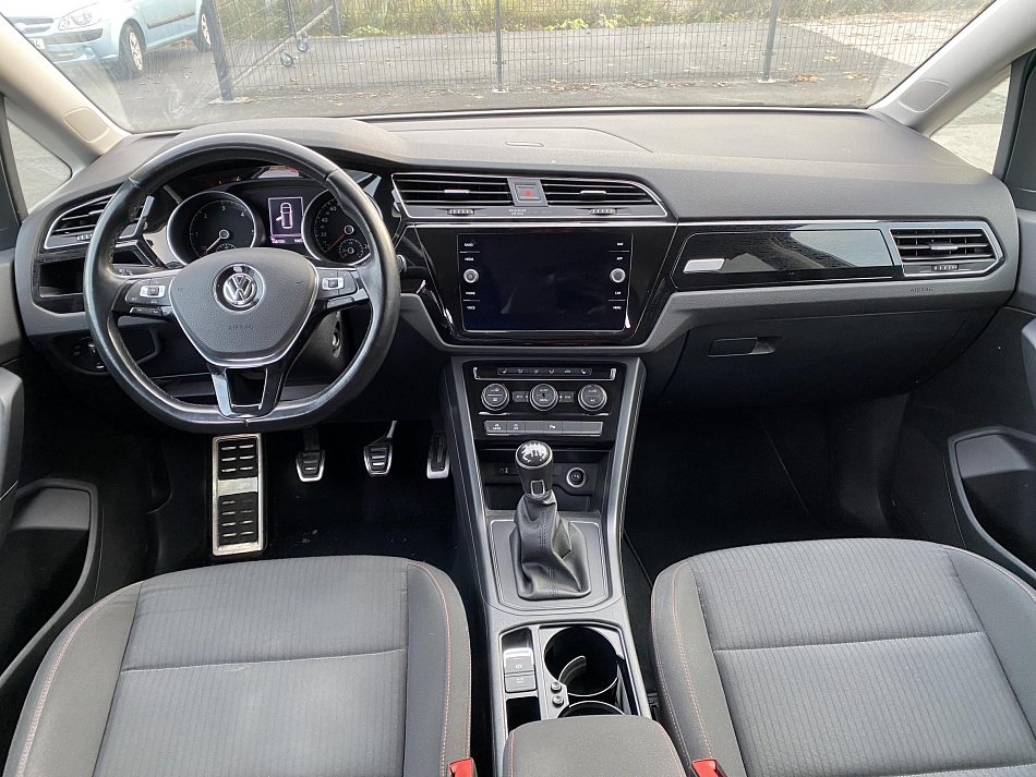 Volkswagen Touran 1.6 TDI Sound