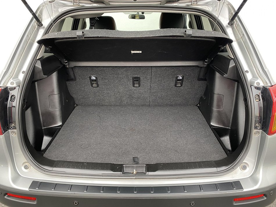 Suzuki Vitara 1.6 VVT Elegance