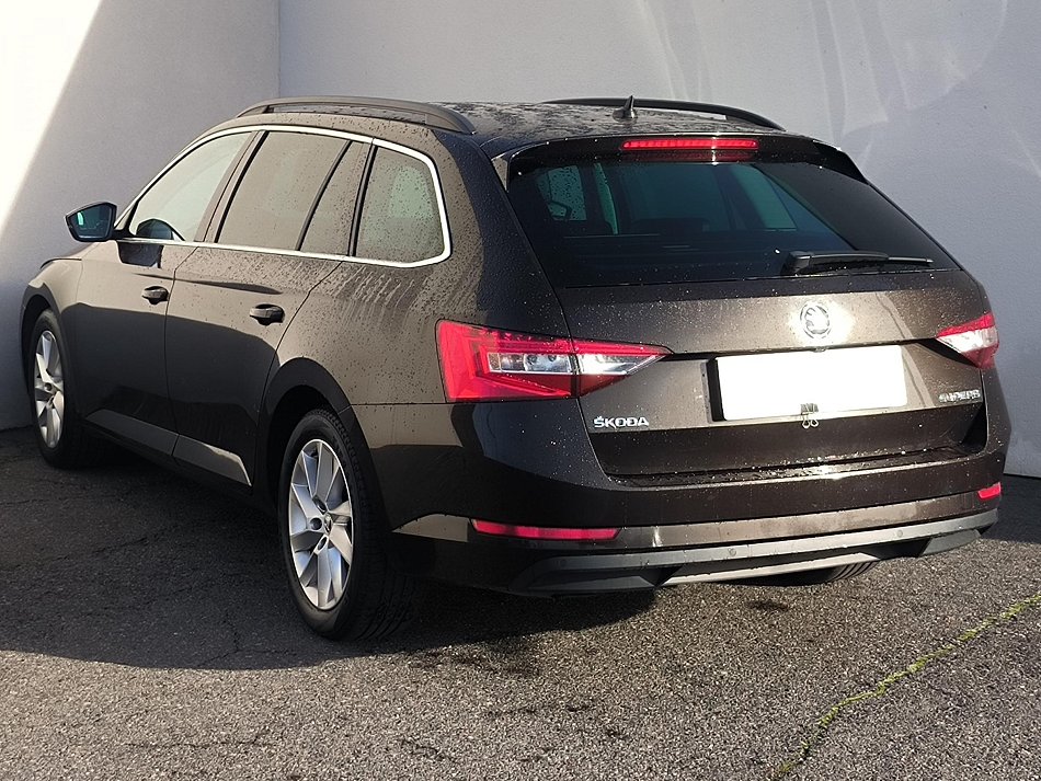 Škoda Superb III 2.0 TDI 