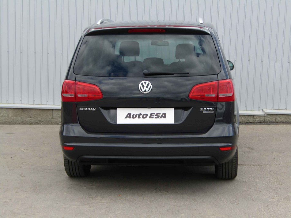 Volkswagen Sharan 2.0 TDi 