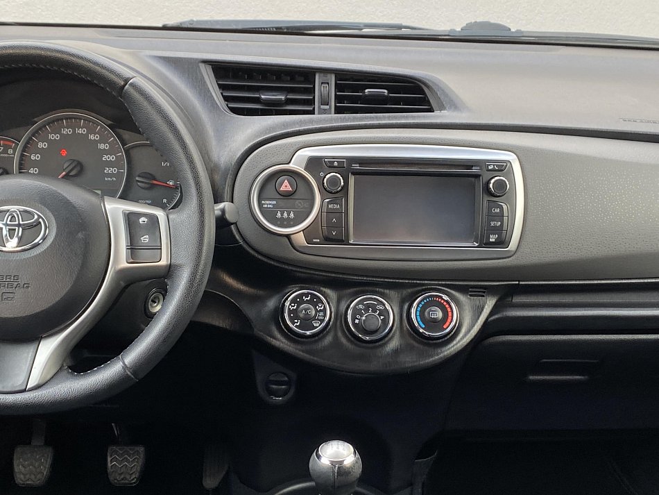 Toyota Yaris 1.3VVT-i 