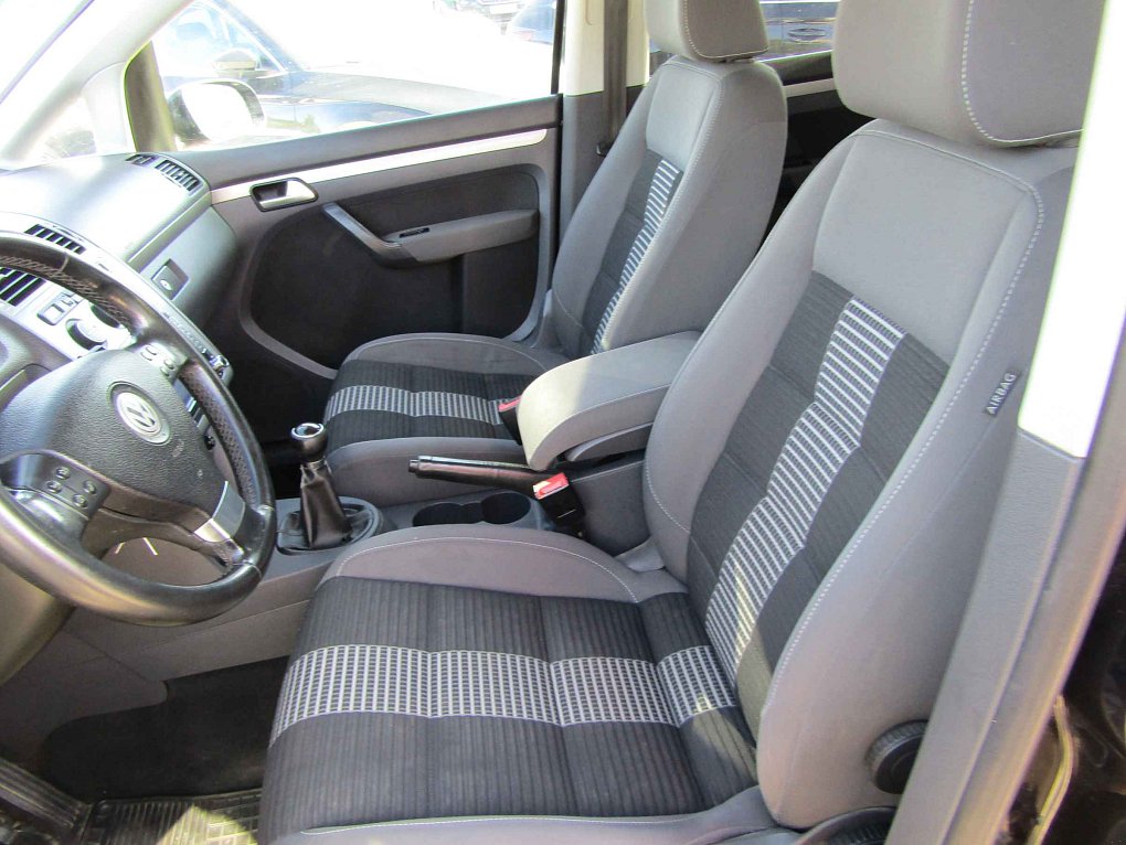 Volkswagen Touran 1.9 TDi 