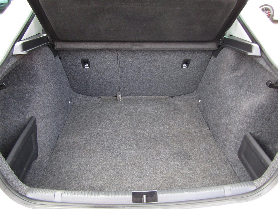 Škoda Rapid 1.6 TDi Sport