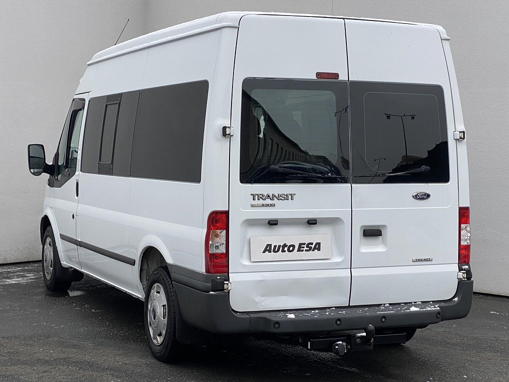 Ford Transit 2.2TDCi Trend L2H2 9míst