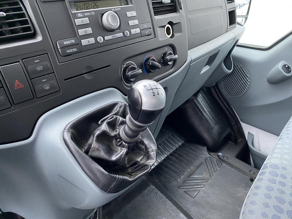 Ford Transit 2.2TDCi Trend L2H2 9míst