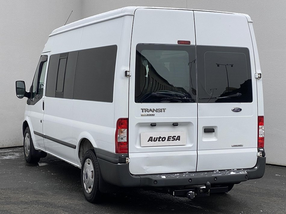Ford Transit 2.2TDCi Trend L2H2 9míst