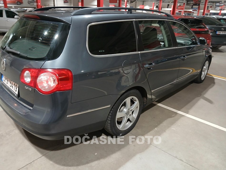 Volkswagen Passat 2.0. 