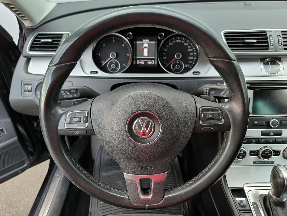 Volkswagen Passat 2.0 TDi 