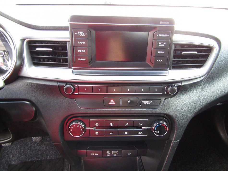 Kia Ceed 1.6 CRDi 