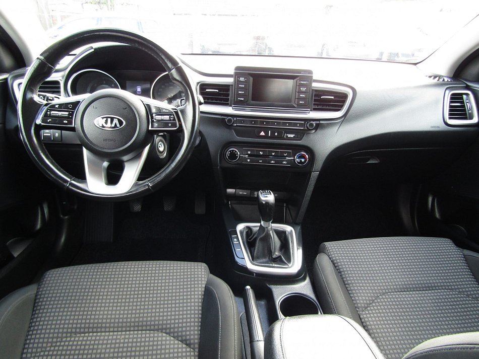 Kia Ceed 1.6 CRDi 